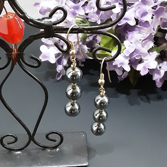 Hematite Beaded Earrings 1 1/4" Drop - Picture 5 of 5